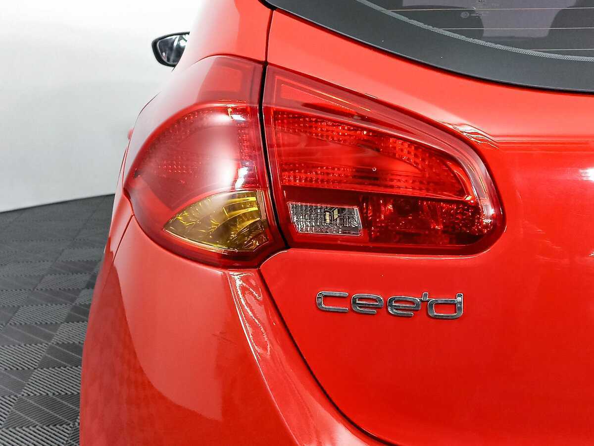 Купить Kia Ceed, 2015, 169 001 км, фото №9