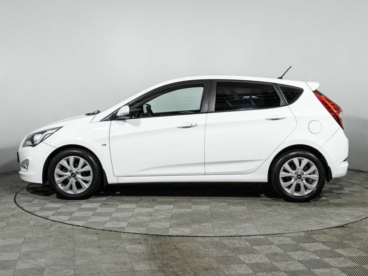 Купить Hyundai Solaris, 2016, 118 872 км, фото №7