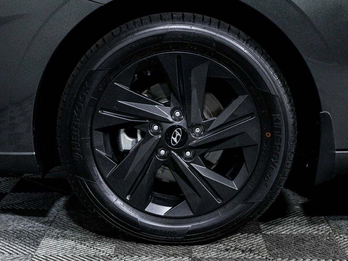 Купить Hyundai Elantra, 2021, 16 563 км, фото №15