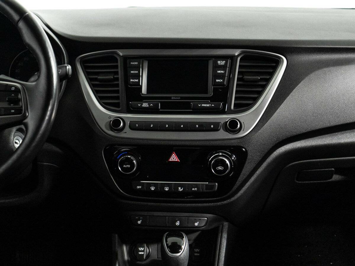 Купить Hyundai Solaris, 2017, 108 500 км, фото №14