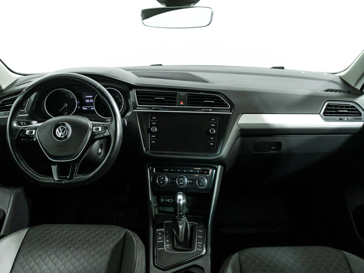 Купить Volkswagen Tiguan II, 2019, 93 550 км, фото №12